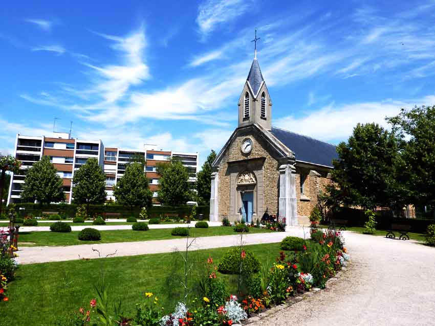 Eglise Saint-Denis à Vélizy-Villacoublay